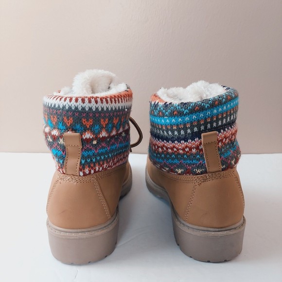 Olivia Miller Womens Sz 7 Lace Up Tan Ankle Booties Sweater Top Fashion Shoe - Picture 4 of 13